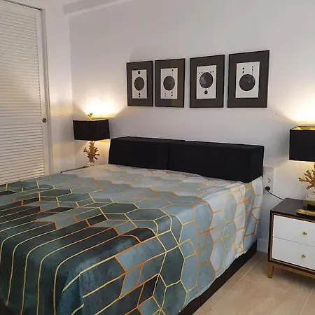 Lyrioshomes Primera Linea De Playa Apartment